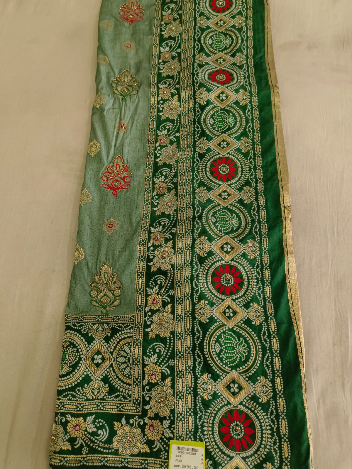 SKU;RF25 RAJ FASHION PASMINA PATTOLA HANDWORK PALLU SILK SAREE