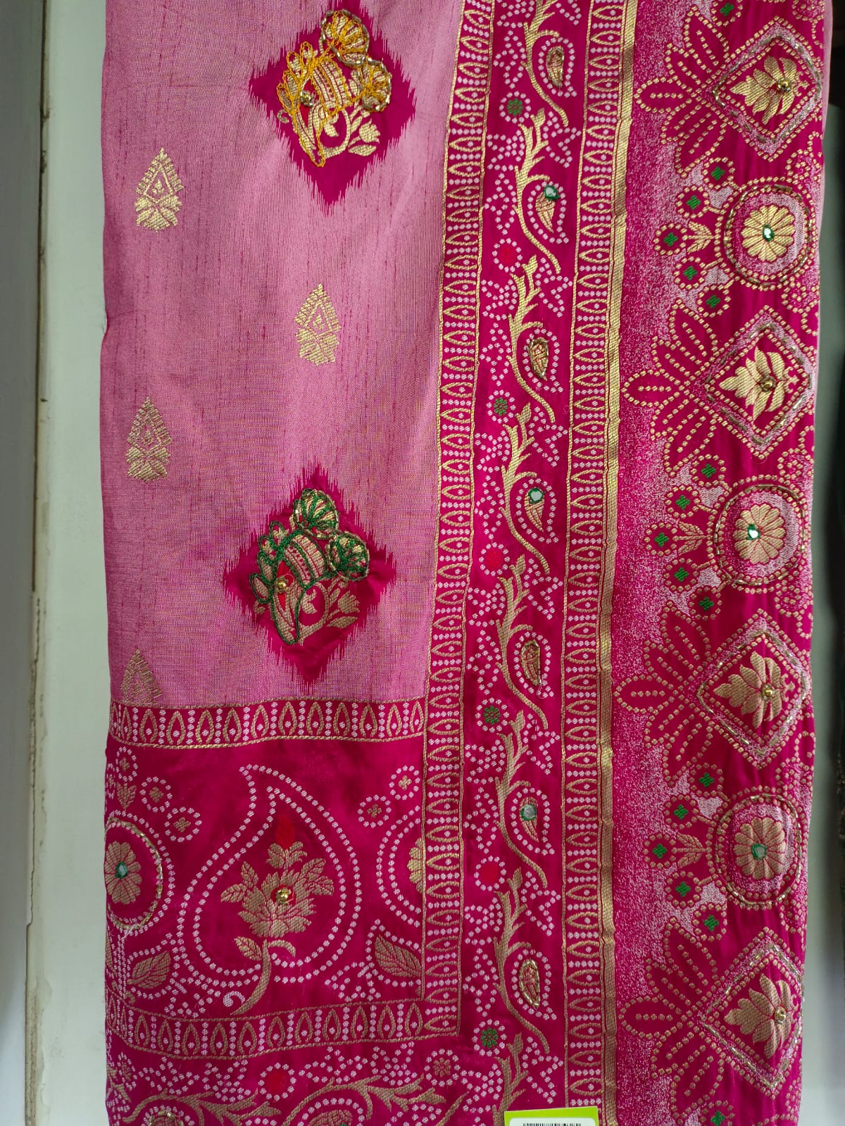 SKU;RF25 RAJ FASHION PASMINA PATTOLA HANDWORK PALLU SILK SAREE